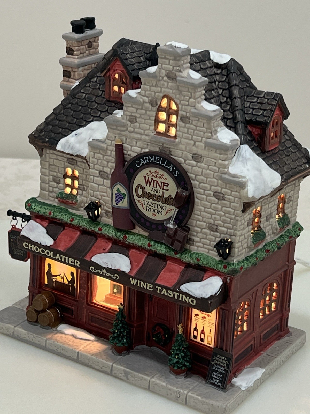 Lemax “Carmella’s Wine And Chocolate Tasting Room” 2023 Excellent Condition !