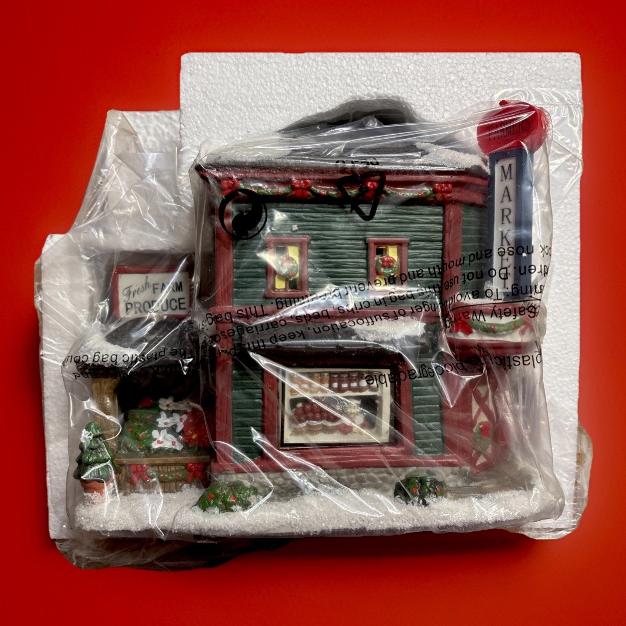 2015 St. Nicholas Square Village Collection “Farmers Market” Box and Light Mint