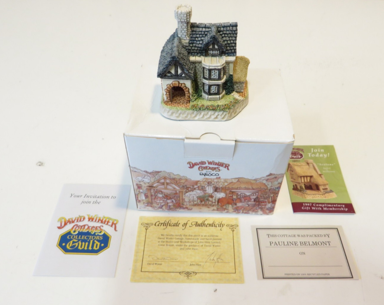 SIGNED David Winter The Alchemist’s Cottage Hand Painted COA Complete Paperwork