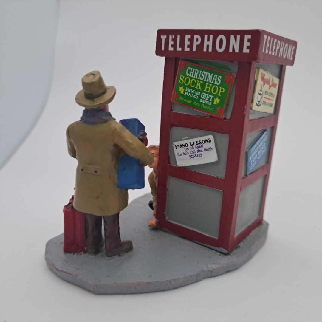 Rare Retired Lemax Occupied # 23946 How Many Can Fit In Phone Booth Christmas Vi