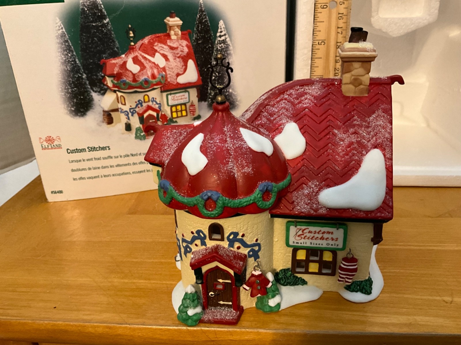 Department 56 North Pole Series Custom Stitchers Christmas Village #56400 VGC