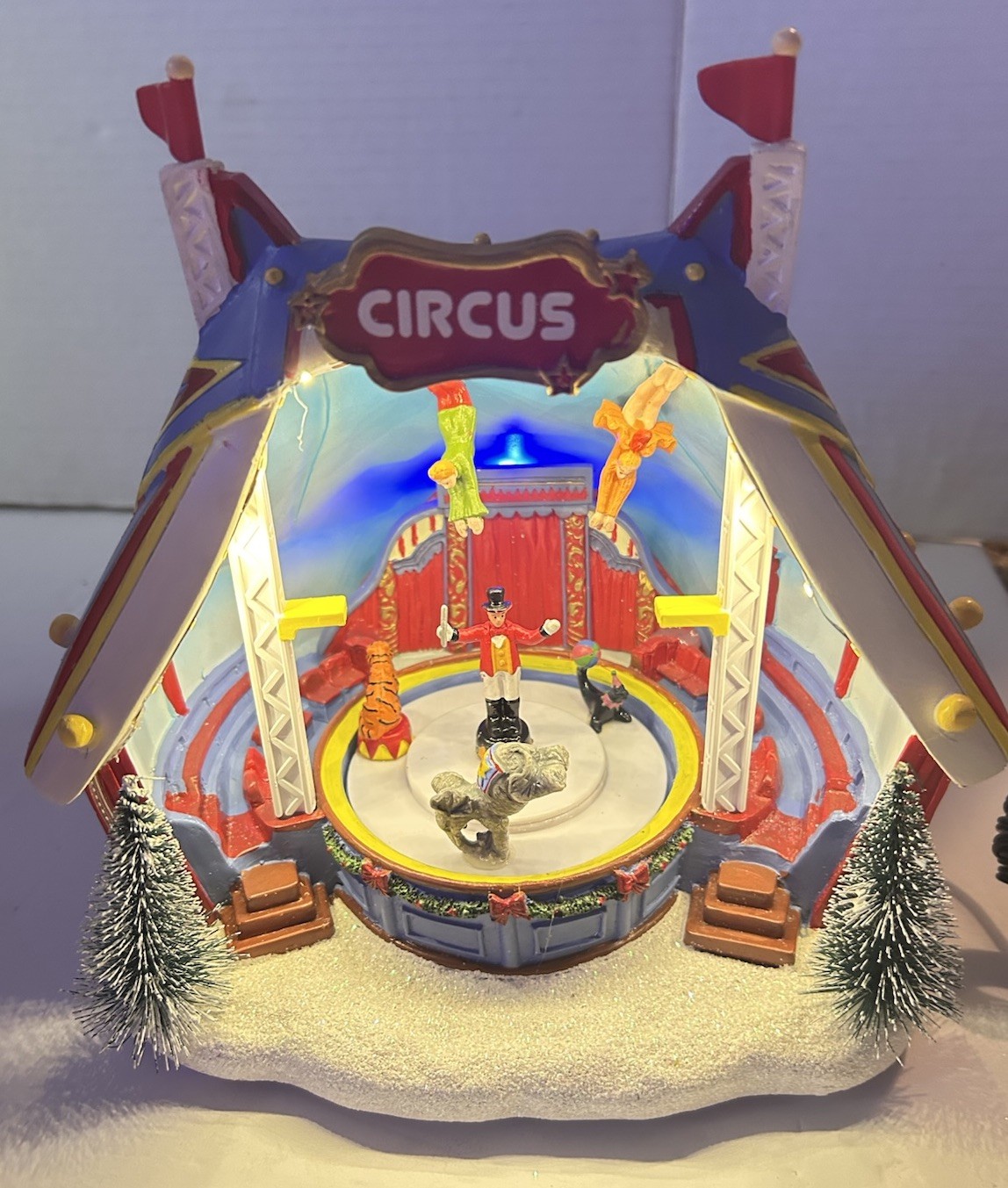 St Nicholas Square HOLIDAY CIRCUS Tent Music Motion LIGHTED HOUSE NEW 2025