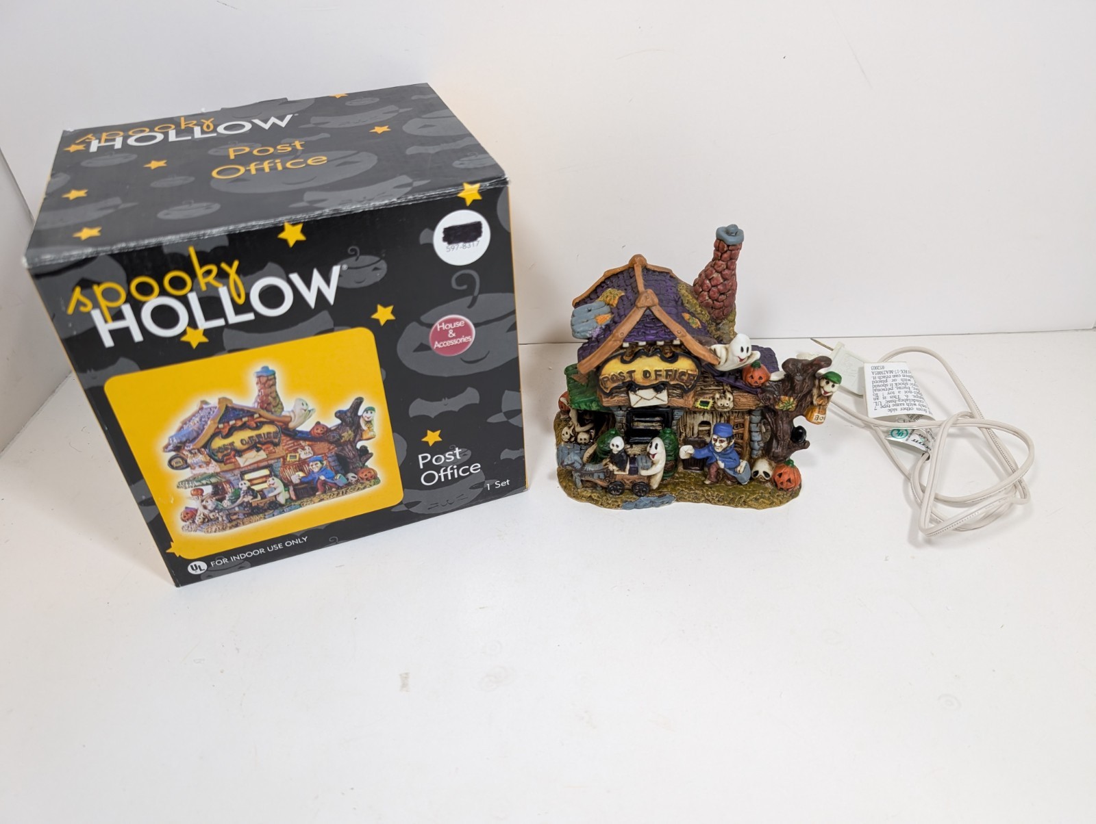 Spooky Hollow Post Office Lighted Porcelain Halloween House With Box