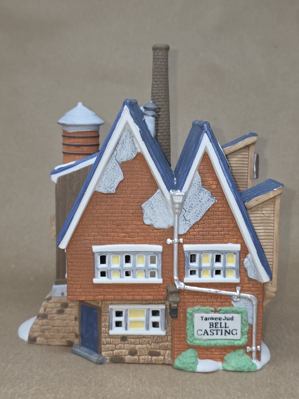 Dept 56 Heritage Village Collection NE Village “Yankee Jud Bell Casting” 1992