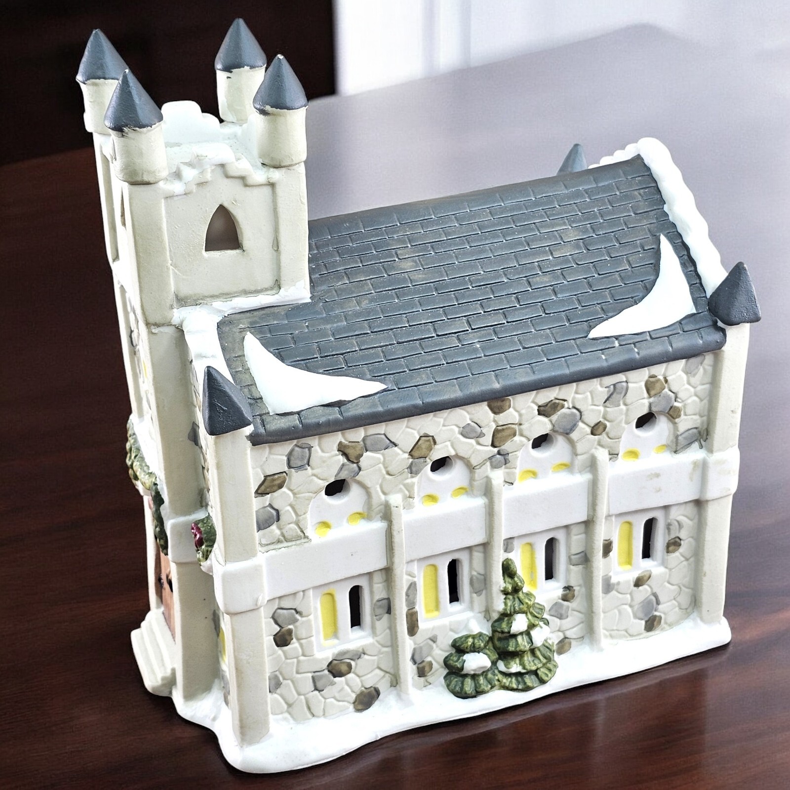 Vintage Pacific Rim Porcelain Christmas Queens Road Church Village House Taiwan