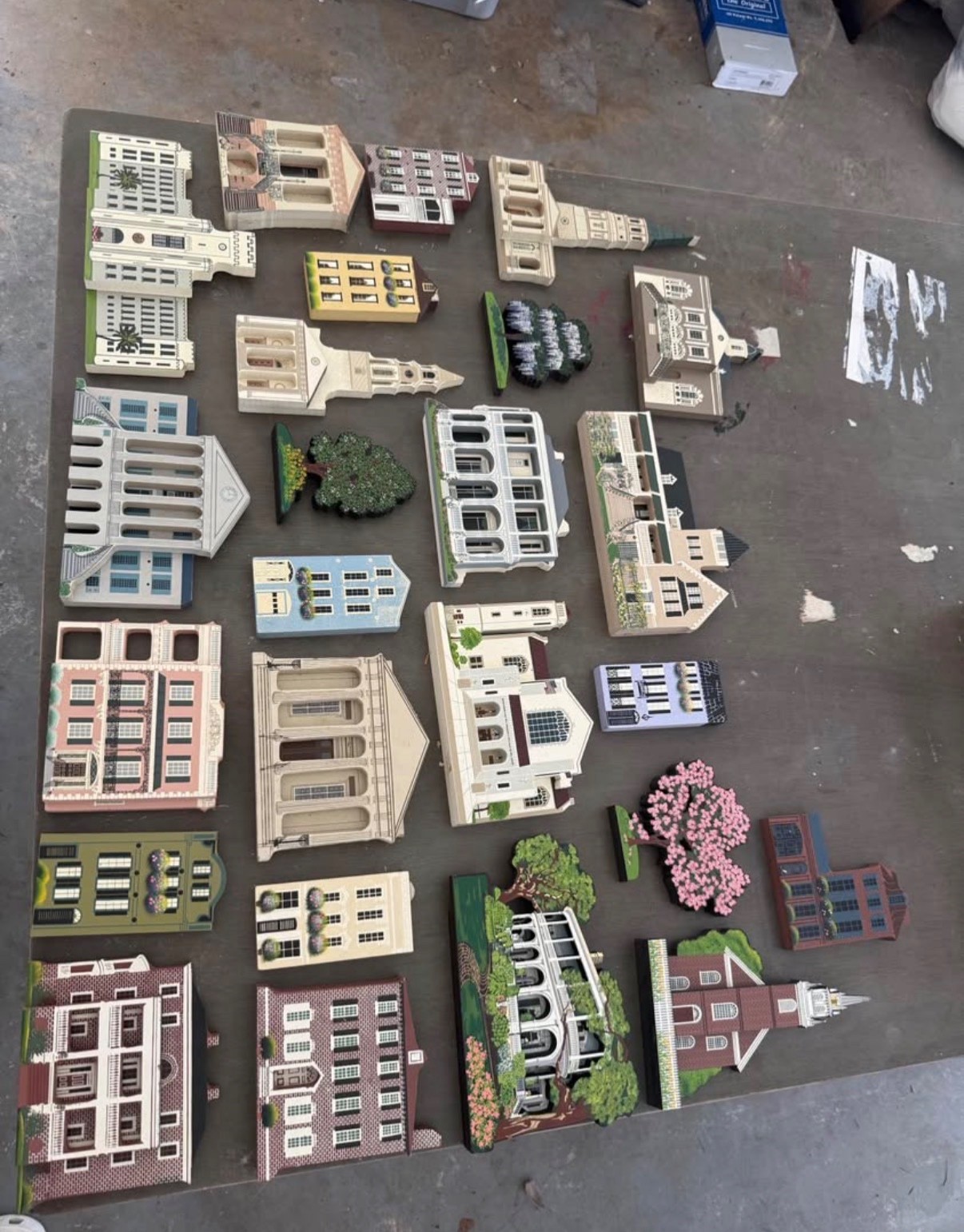 The Cats Meow Collectible Houses & Businesses, 1980s, lot of 12, signed