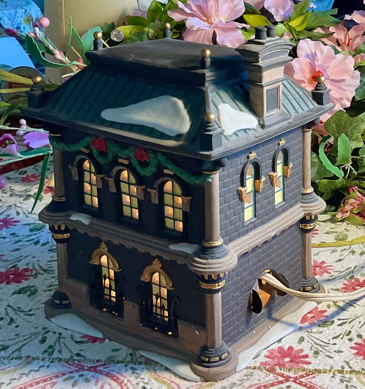 Department 56 Blenham Street Bank 1995 Dickens Village Heritage #58330
