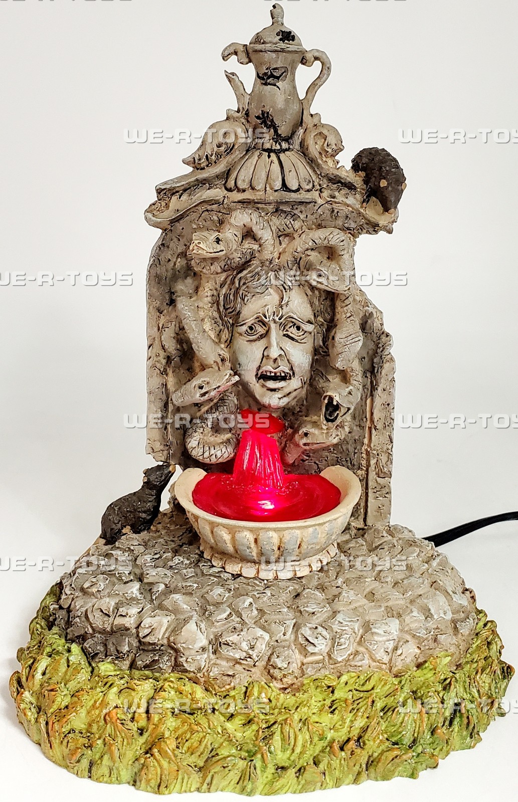 Department 56 Cursed Fountain Halloween Village Accessories 4020271