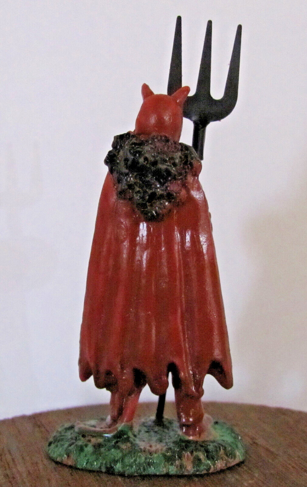 Lemax Spooky Town Figurine – Little Imp #52312