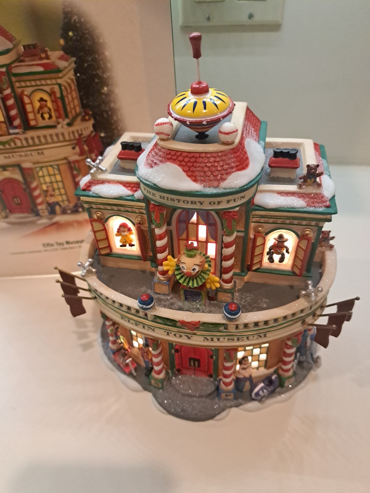 Dept 56 Elfin Toy Museum #56.56959 NORTH POLE SERIES/ EUC/ COMPLETE