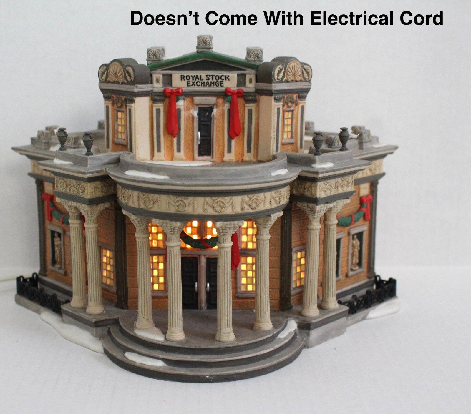 Dept 56 Dickens Village Royal Stock Exchange Porcelain Building Retired Winter