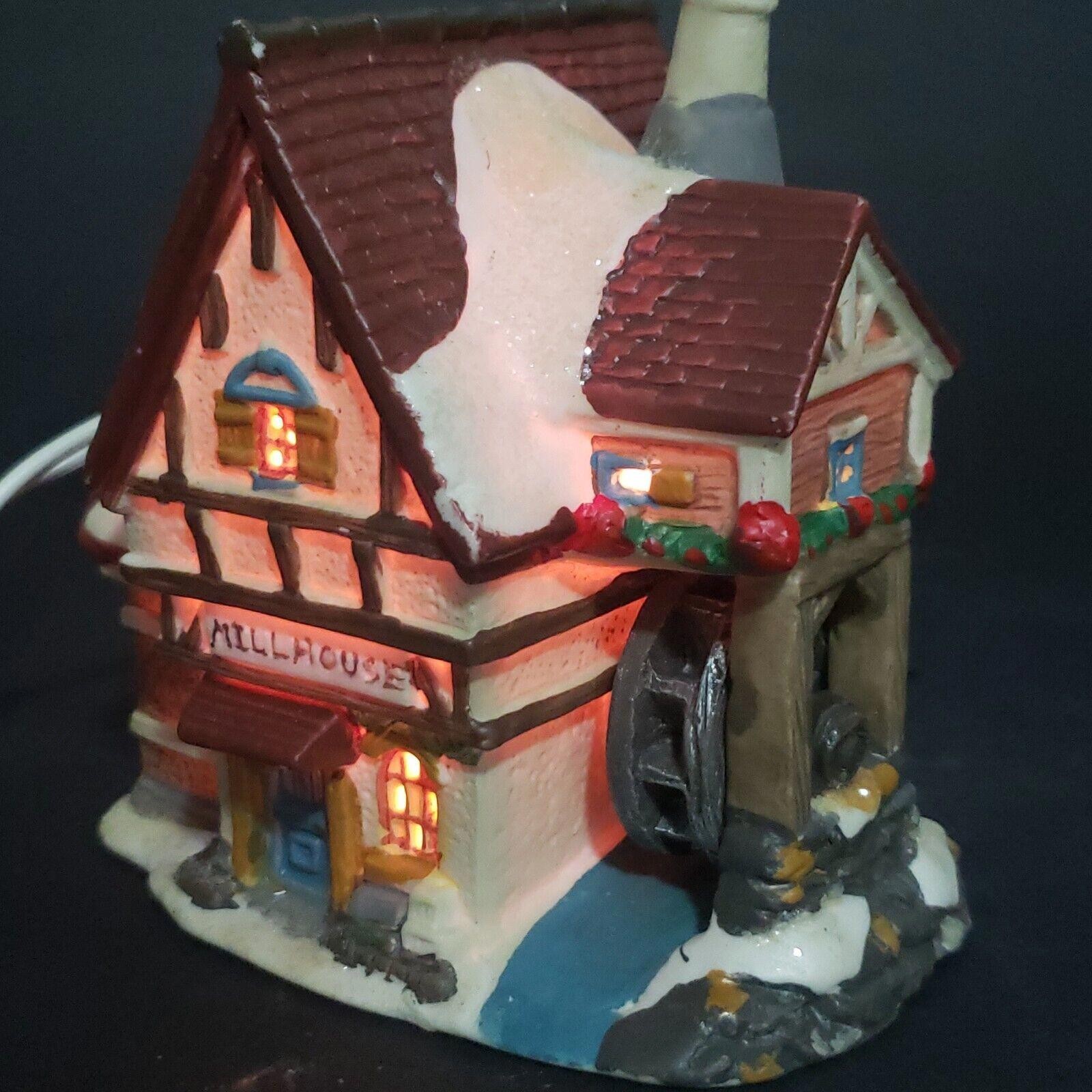 Lighted Cobblestone Corners Christmas Village Mill House 2003 Porcelain.