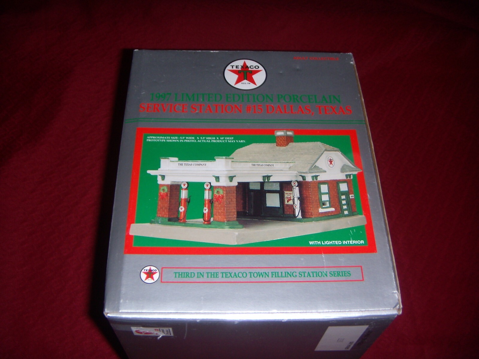 New Texaco Service Station #15 Dallas, Texas Lighted Christmas Village 1997