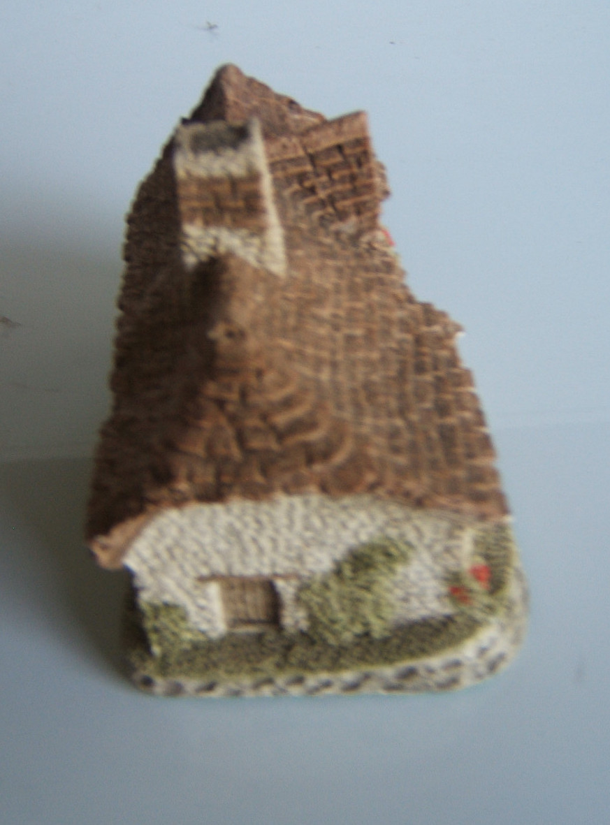 David Winter Sussex Cottage 1982 West Country Collection UK 2 1/2×4