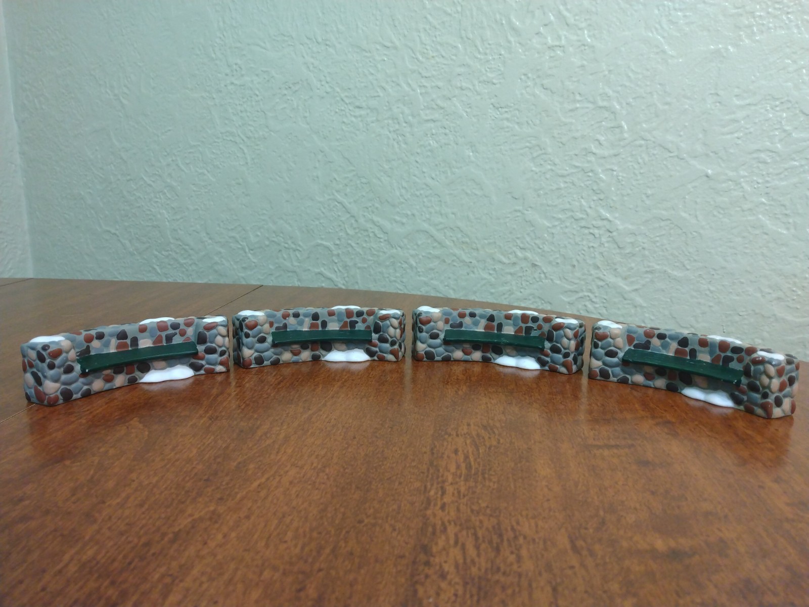 Vintage Dept. 56 Stone Curved Wall Bench Christmas Village Lot Of 4