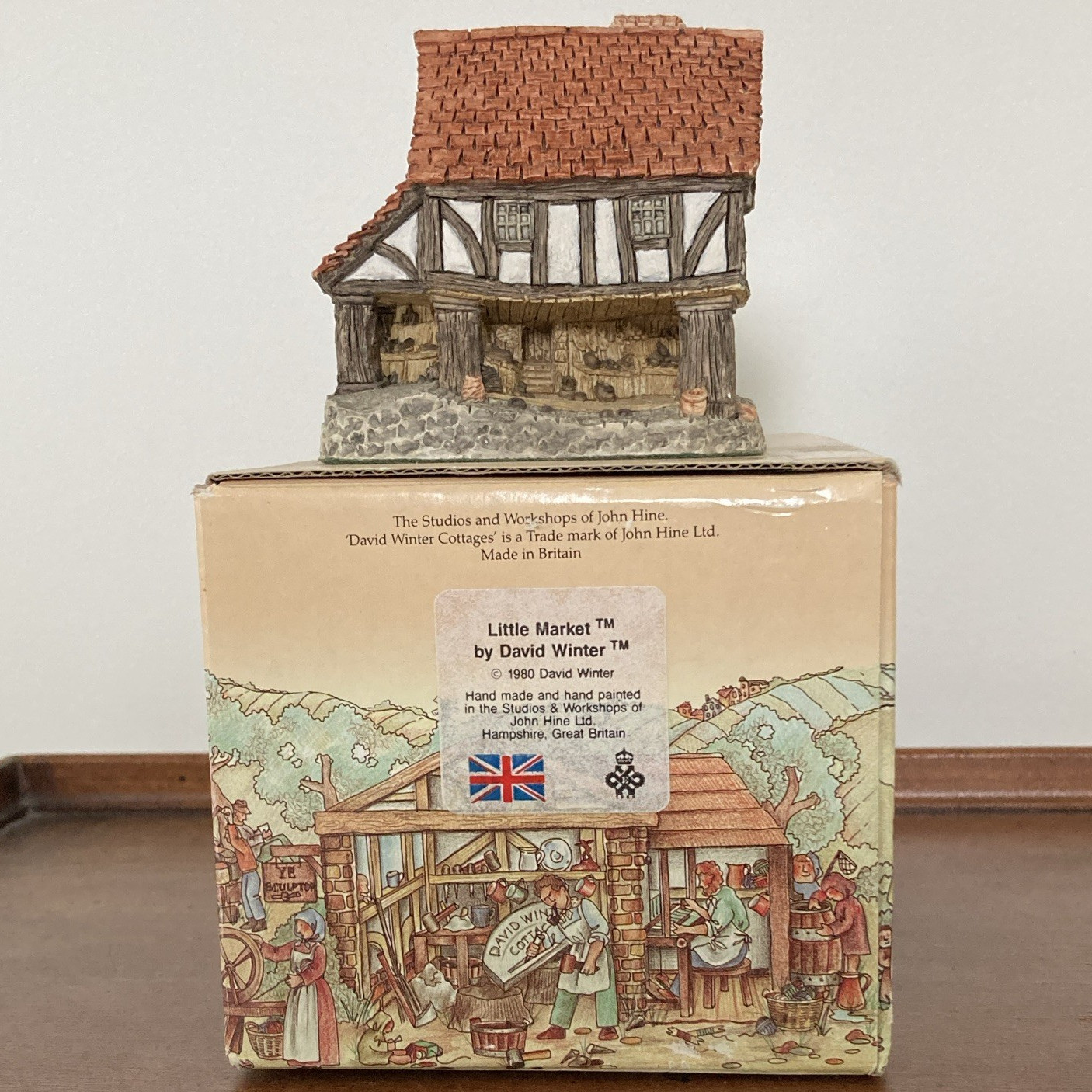 David Winter Little Market Cottage House Hand Painted Ceramic 1980 w/ Box