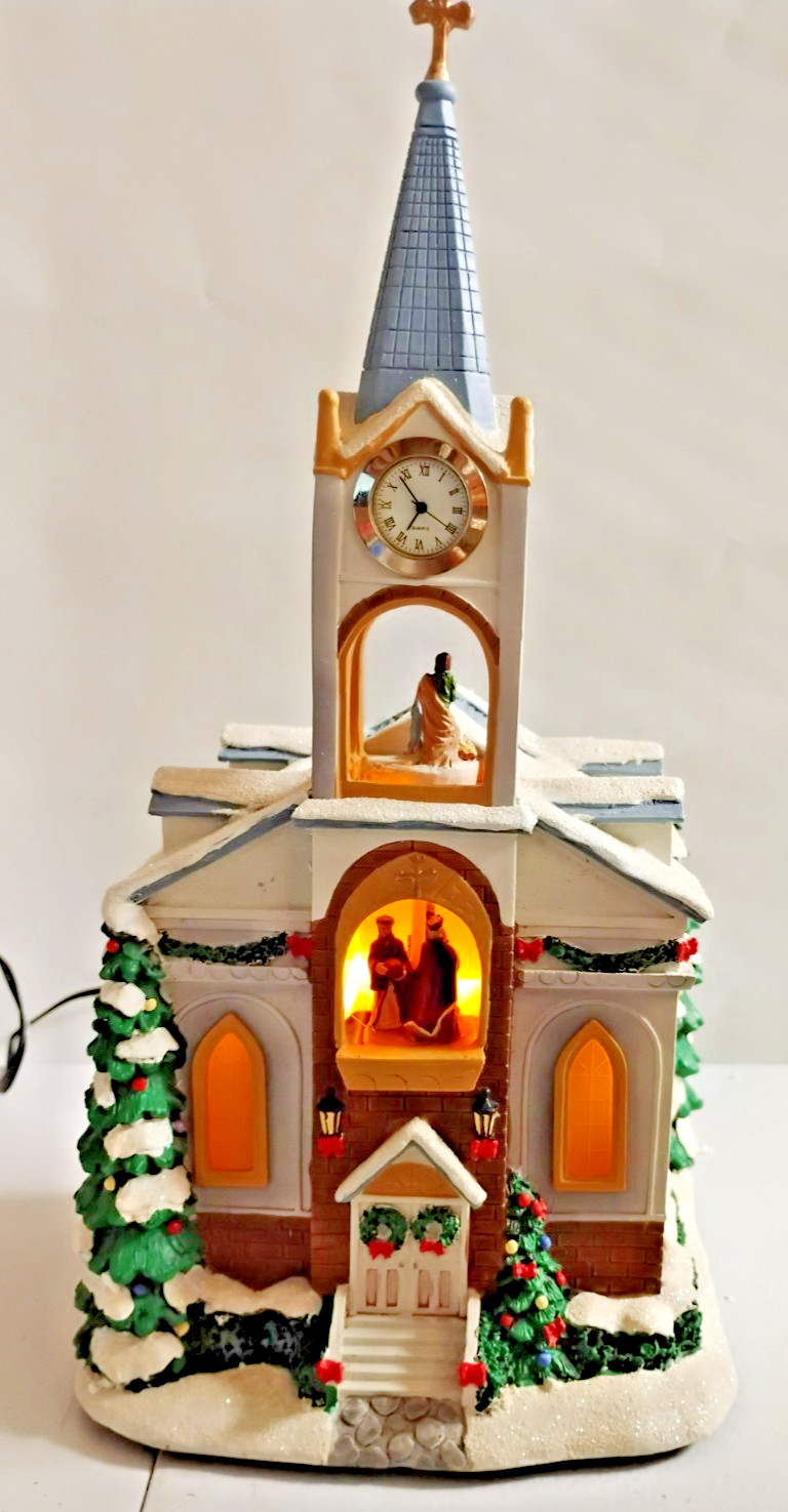 TOWN CENTER CHRISTMAS GLOCKENSPIEL,PLAYS JINGLE BELL,SILENT NIGHT, 4 MORE! (D3)