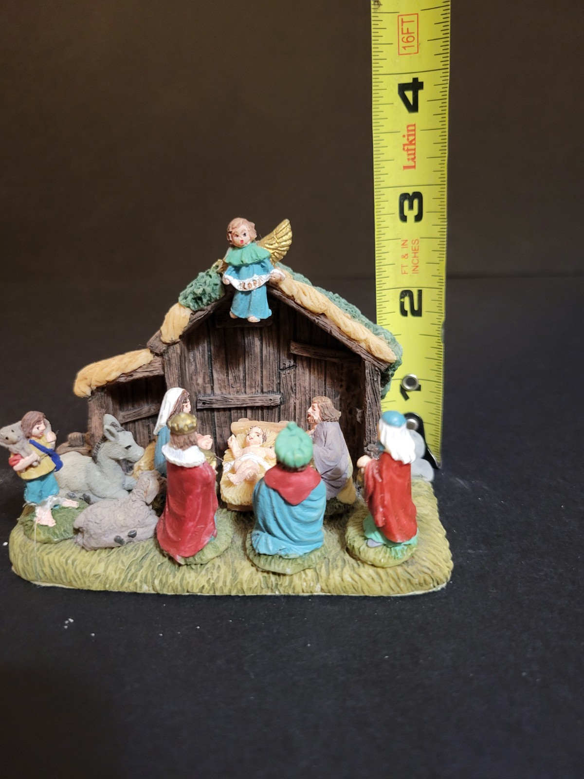 Holiday Time Santas Workbench Christmas Village Nativity Scene DAMAGED