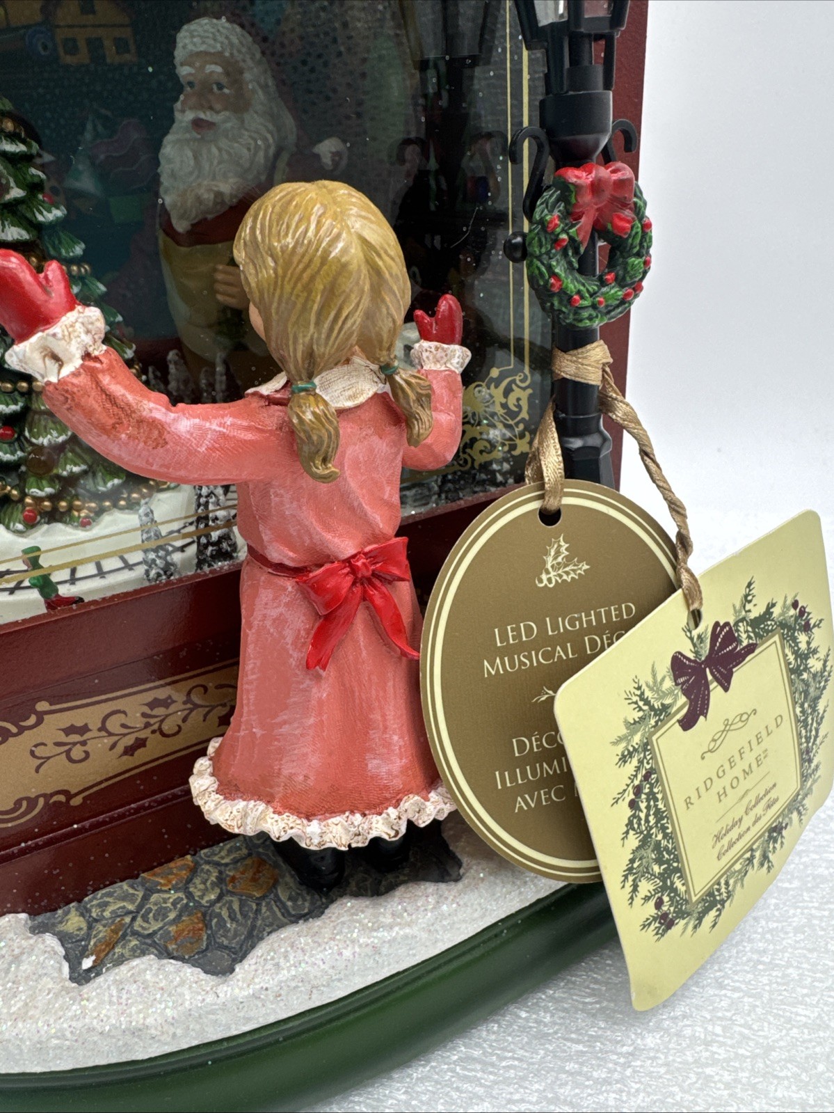 Ridgefield Home Santas North Pole Toy Shop Musical Lighted Display Carols 11×12”
