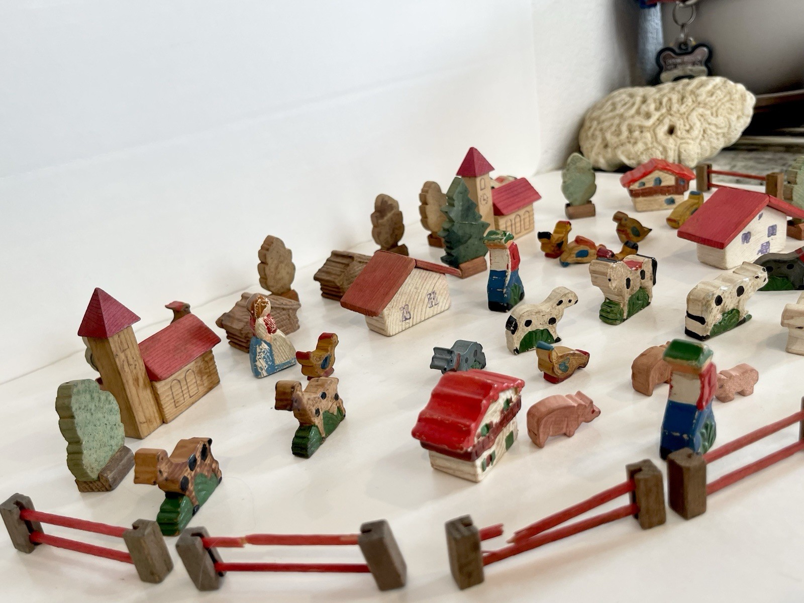 Vtg Antique German Wooden Animals, People & Houses Mixed Lot