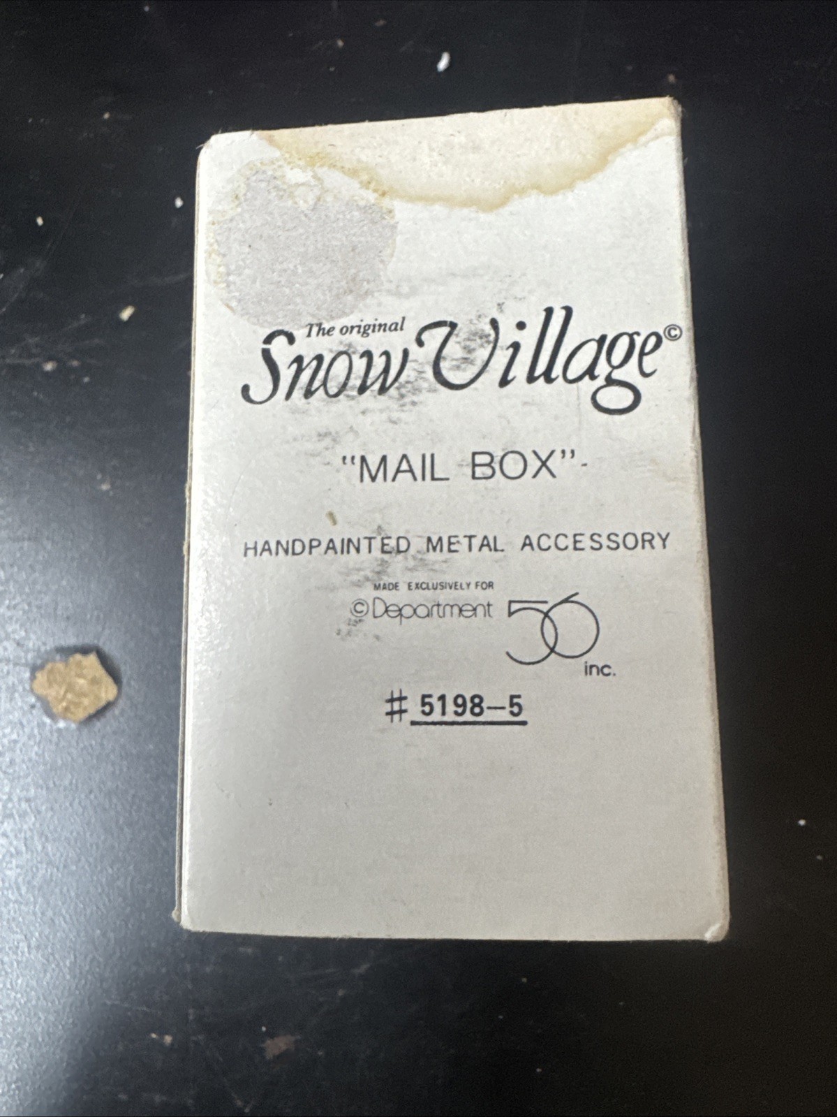 Dept 56 The Original Snow Village ” Mail Box” #5198-5, Metal, Red And Green(#43)