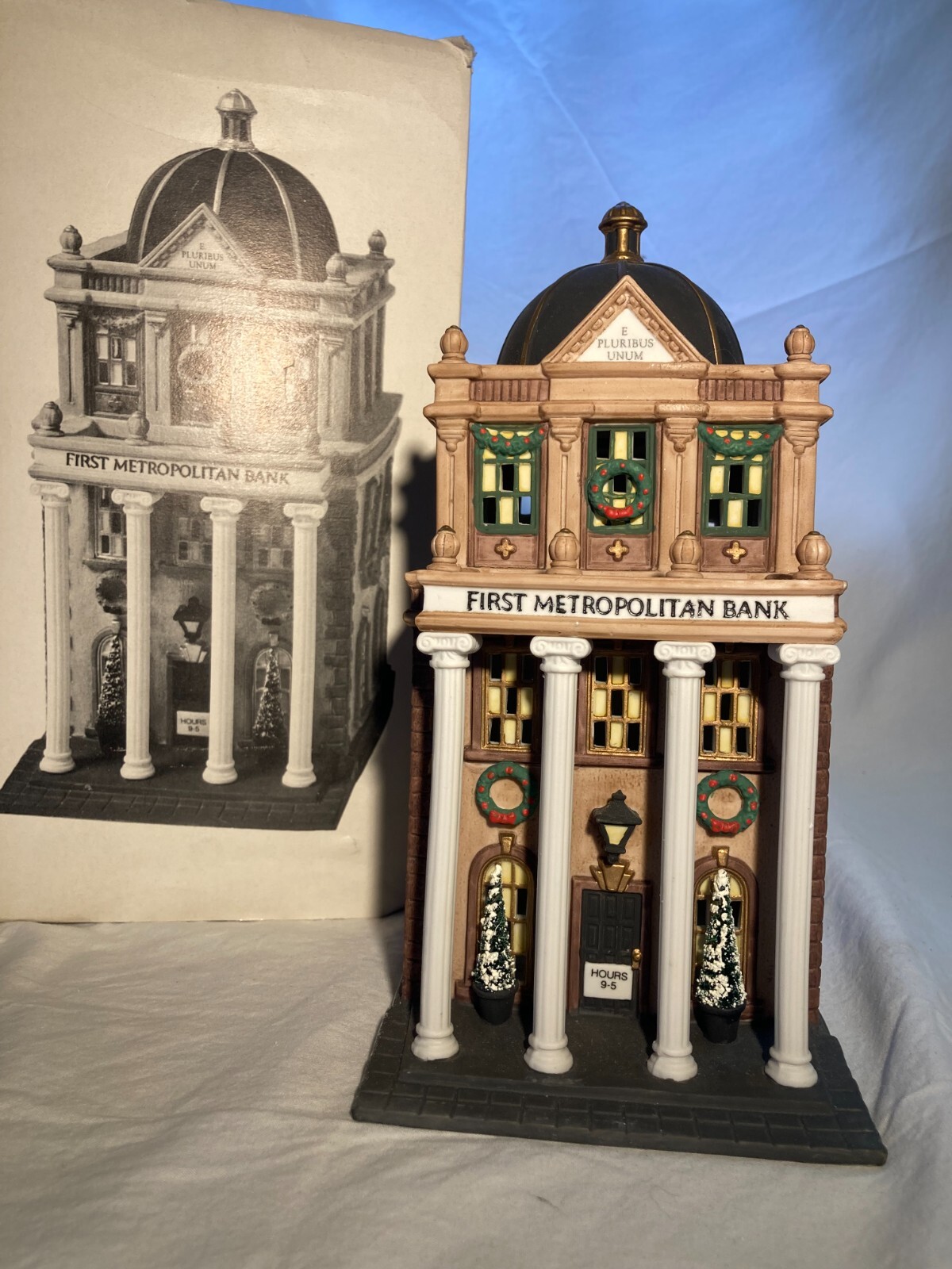 Dept 56, Christmas in the city “First Metropolitan Bank” #58823