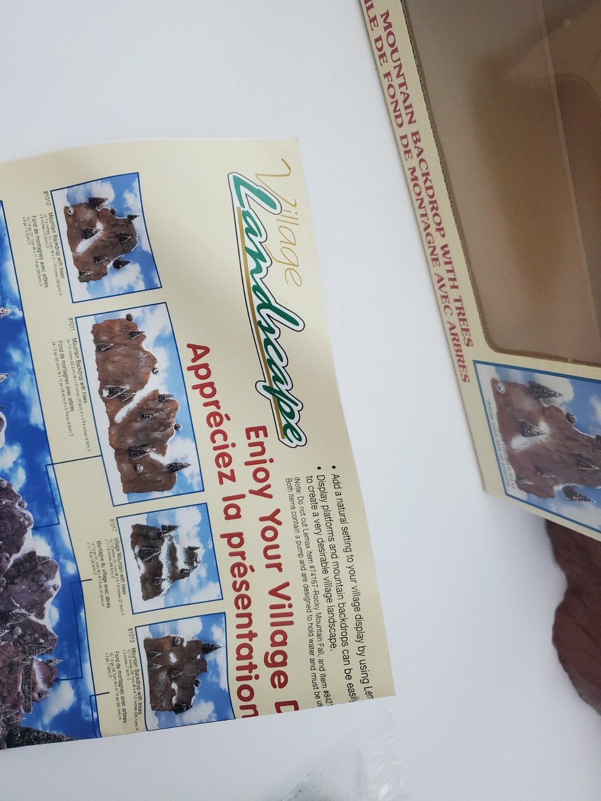 NOS Vintage 1998 LEMAX Medium Village Mountain Backdrop W/Trees #81012