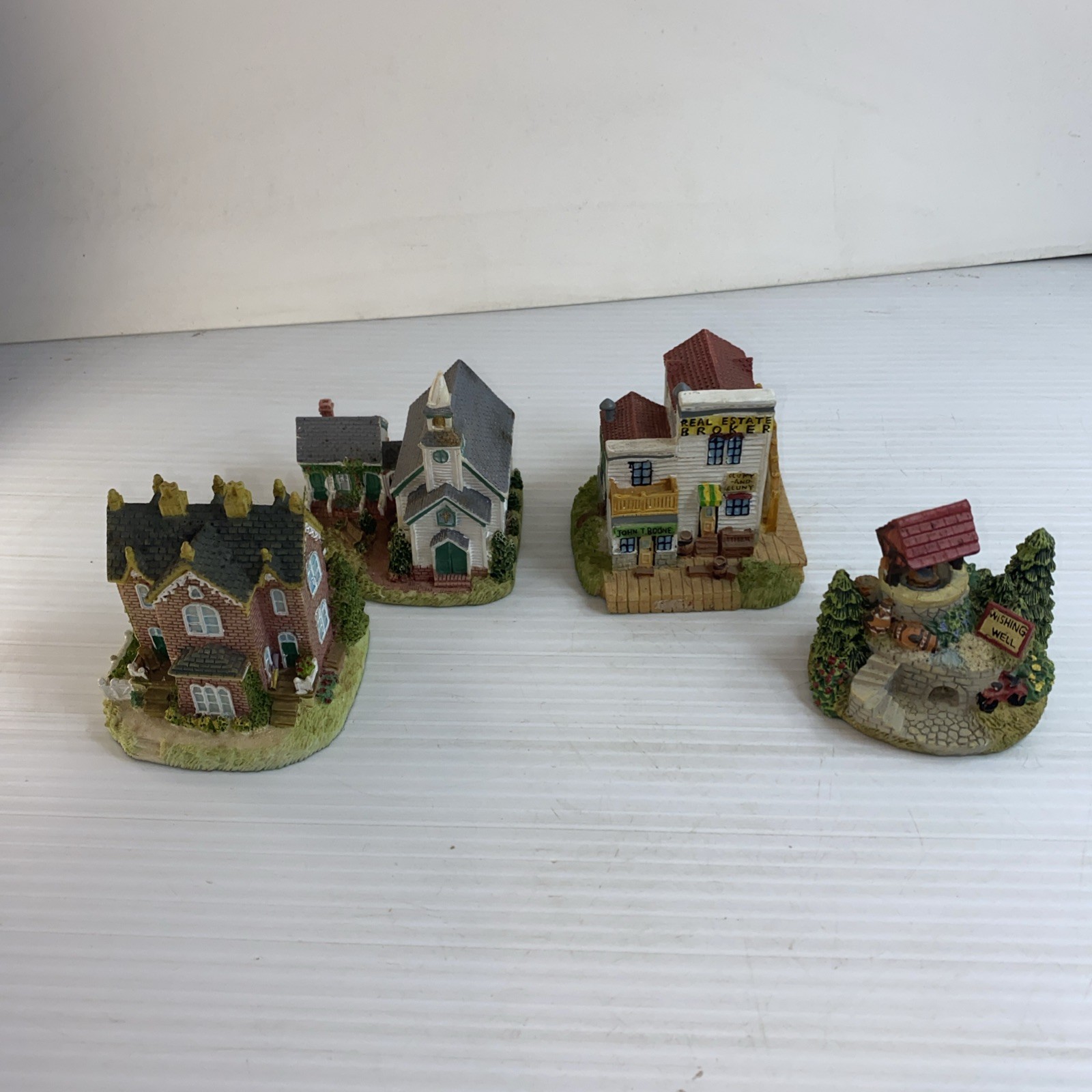 international resoures LOT Quilt Shop Church Wishing Well Real Estate Office