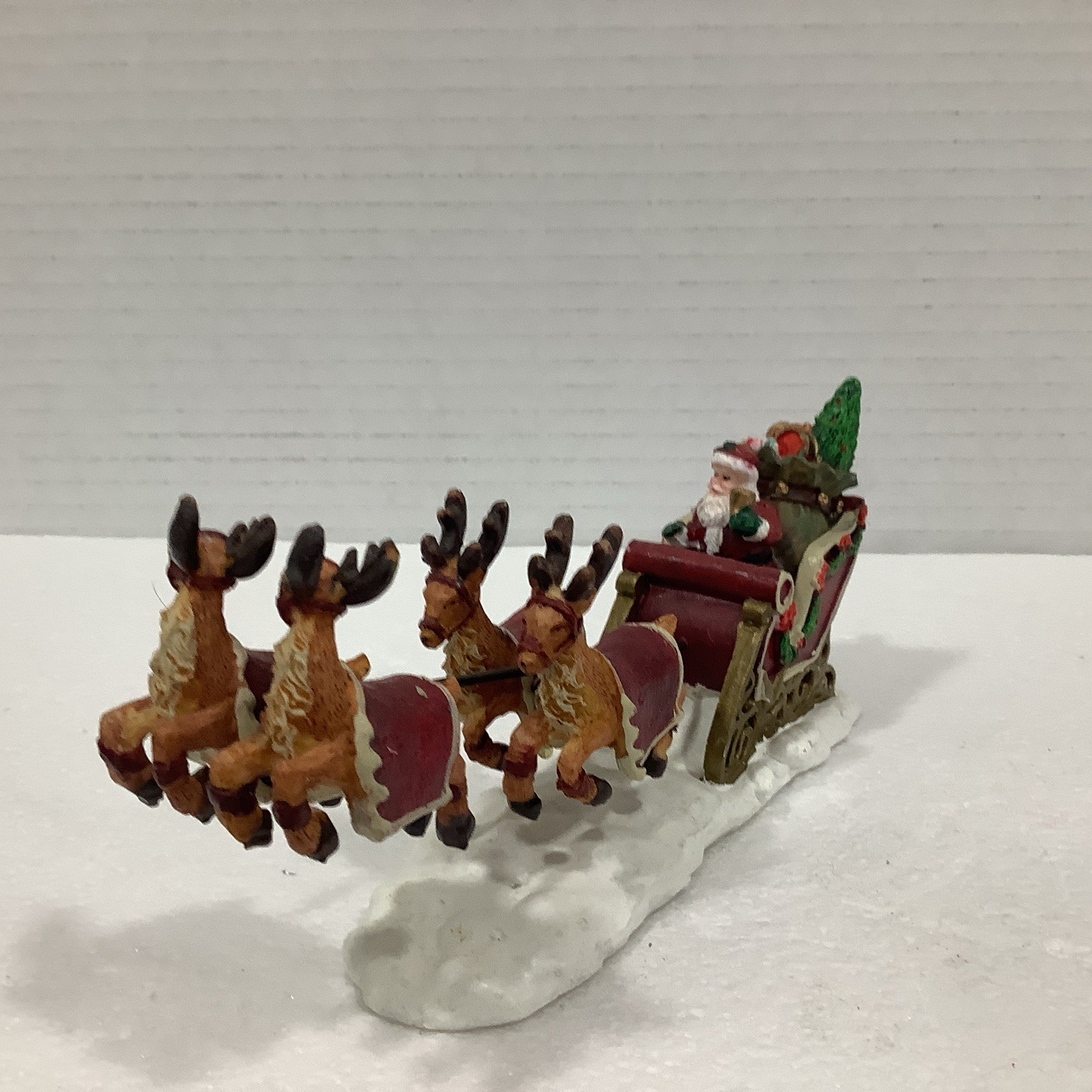 Holiday Inspirations Santa Sleigh Ride Accessory